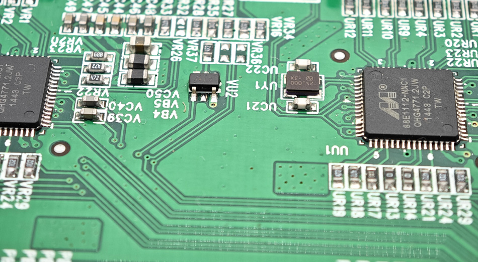 Како фабрике ПЦБА могу освојити поверење купаца кроз одличну услугу?
