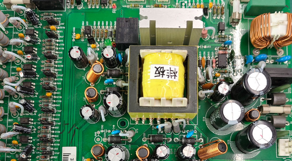 Како иновативне технологије у ПЦБА фабрикама могу смањити ризике пројекта?