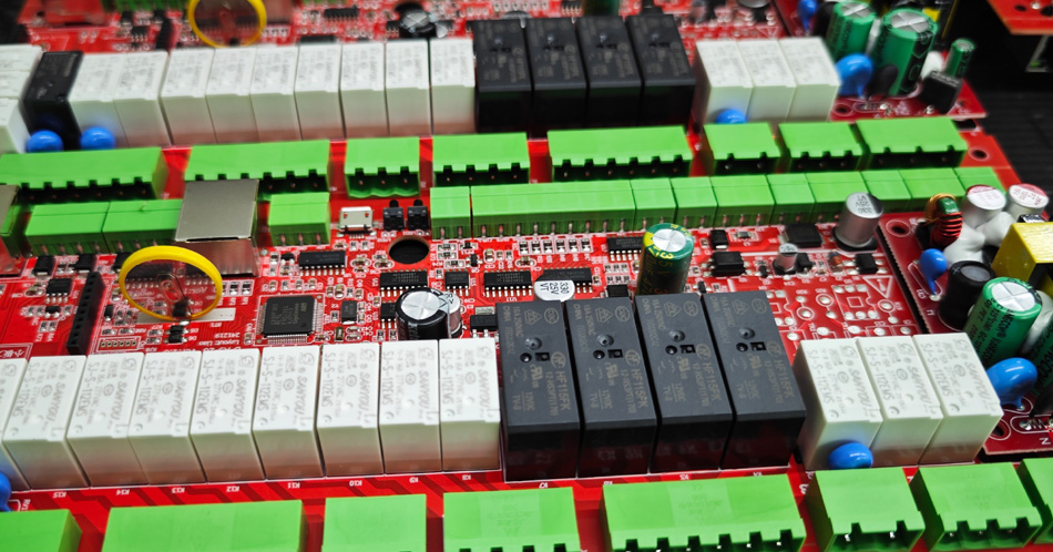 Истраживање будућих трендова развоја фабрике ПЦБА: од технологије до услуге