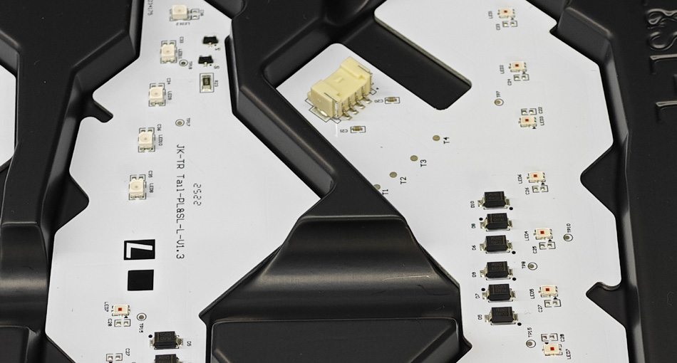 Расправа о контроли трошкова и стратегијама дугорочног партнерства за фабрике ПЦБА