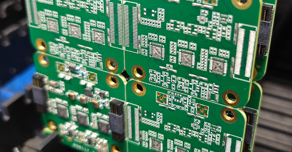 Како управљање набавком у фабрици ПЦБА утиче на укупне трошкове?